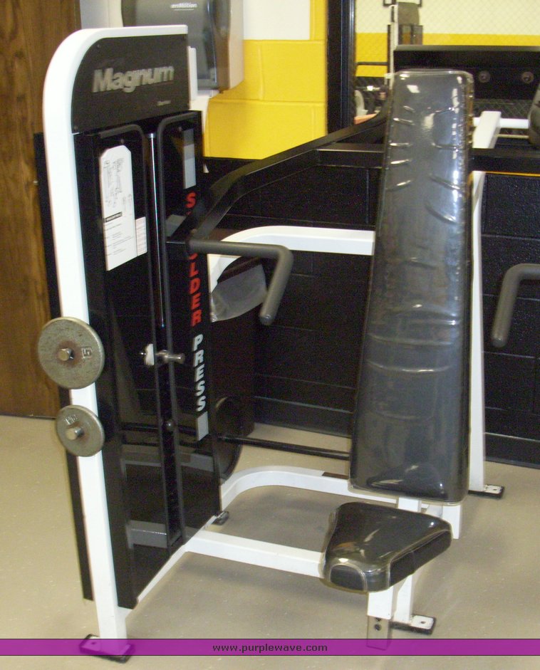 image for item 3367 Bridger Magnum 2001 shoulder press machine