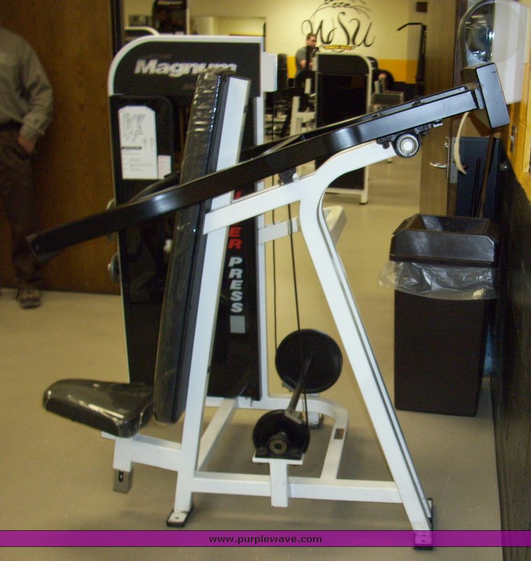 image for item 3367 Bridger Magnum 2001 shoulder press machine