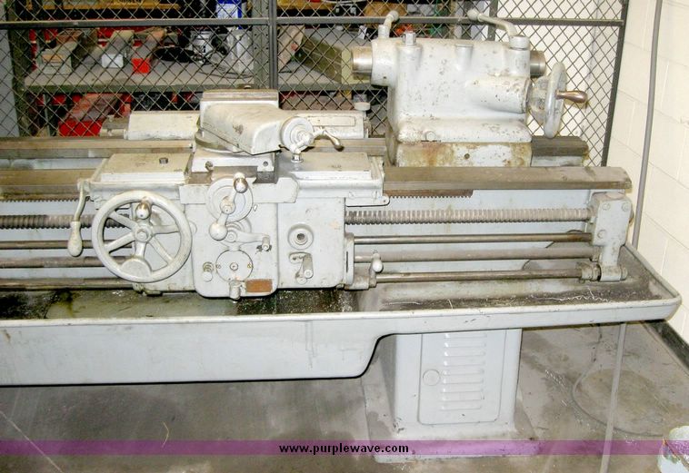 image for item 3441 Leblond G-11-C gear head lathe