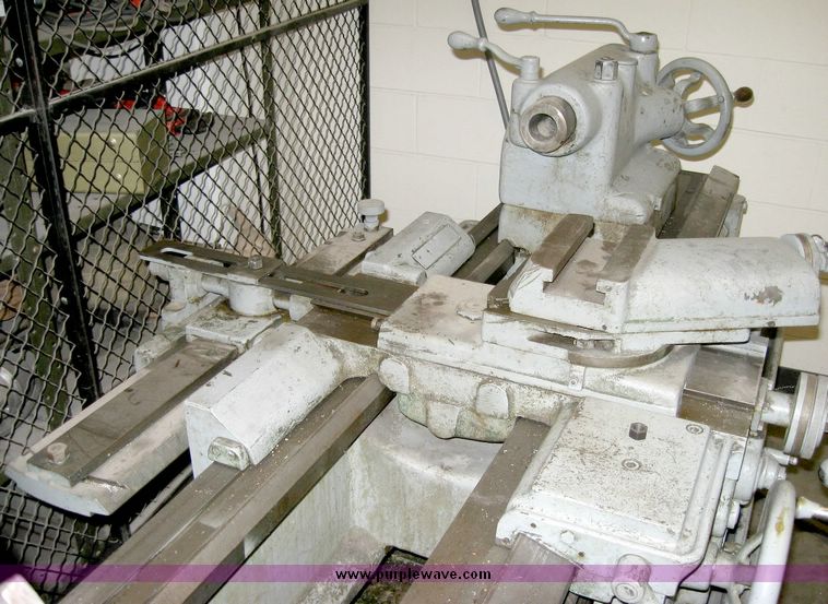 image for item 3441 Leblond G-11-C gear head lathe