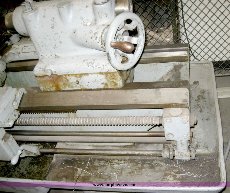 image for item 3441 Leblond G-11-C gear head lathe