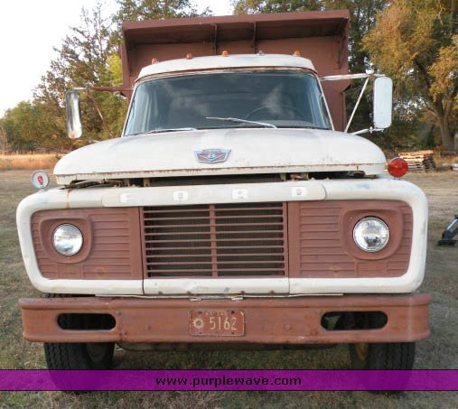 image for item 3445 1967 Ford F-100 dump truck