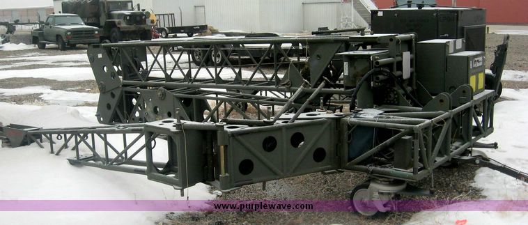 image for item 3818 1997 Knight Aerospace product portable crane