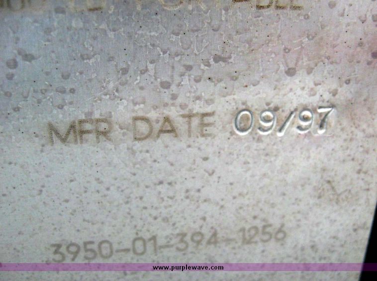 image for item 3818 1997 Knight Aerospace product portable crane