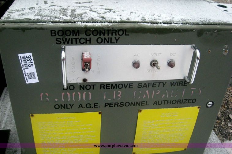 image for item 3818 1997 Knight Aerospace product portable crane