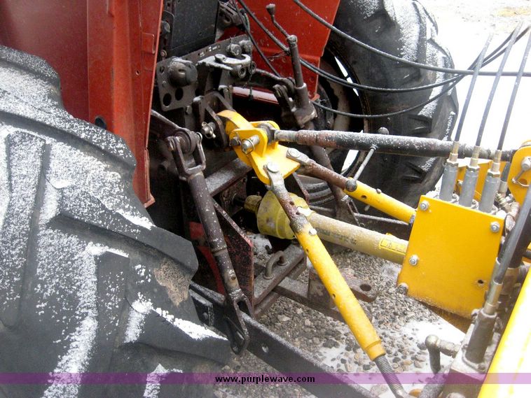 image for item 3819 Hesston 70-66 tractor