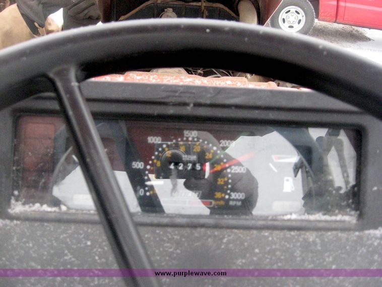 image for item 3819 Hesston 70-66 tractor