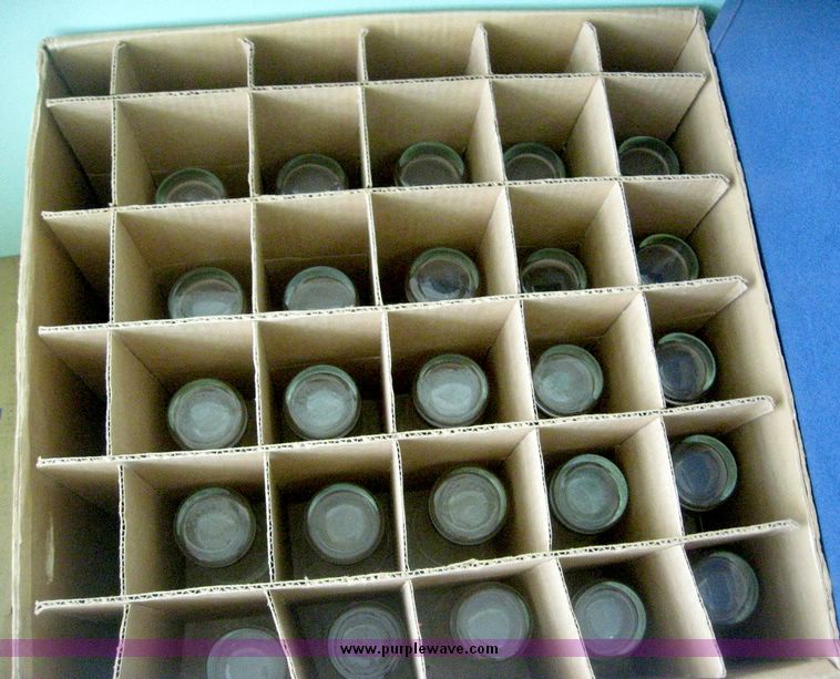 image for item 3834 Assorted kitchen equipment