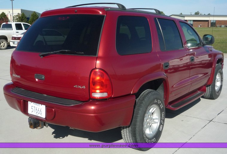 image for item 4070 1999 Dodge Durango