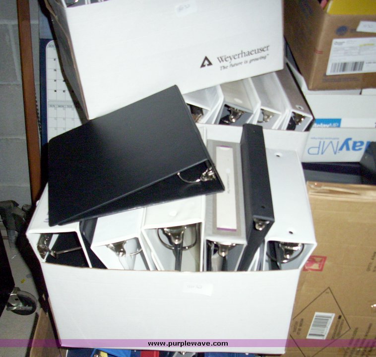 image for item 5032 Assorted office supplies