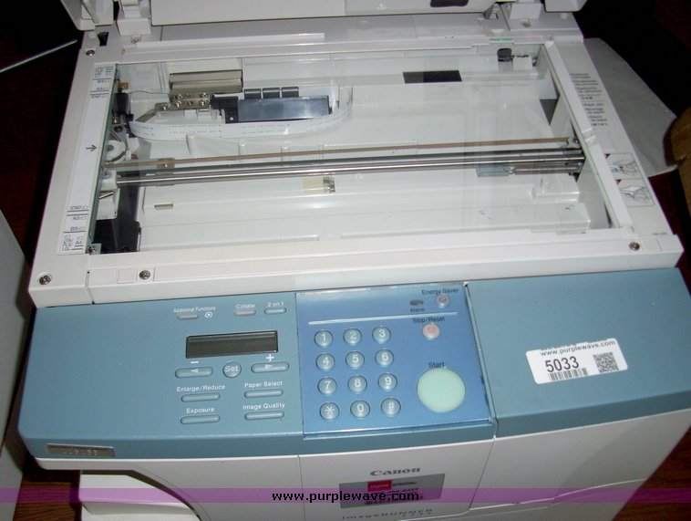 image for item 5033 Assorted electronics