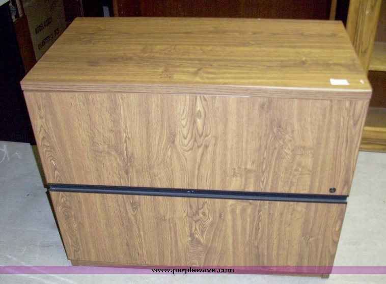 image for item 5037 Assorted furniture