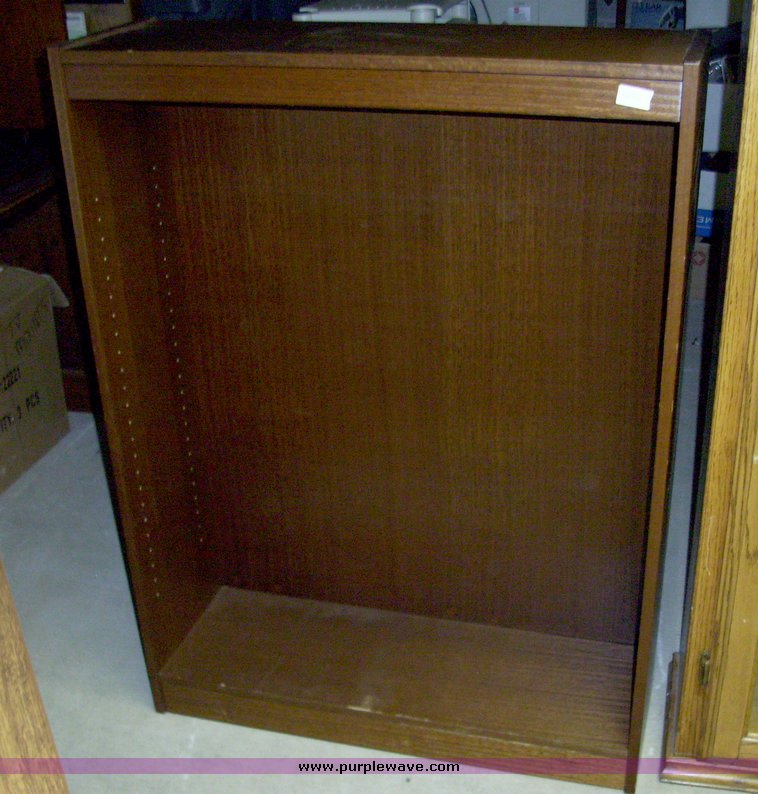 image for item 5037 Assorted furniture