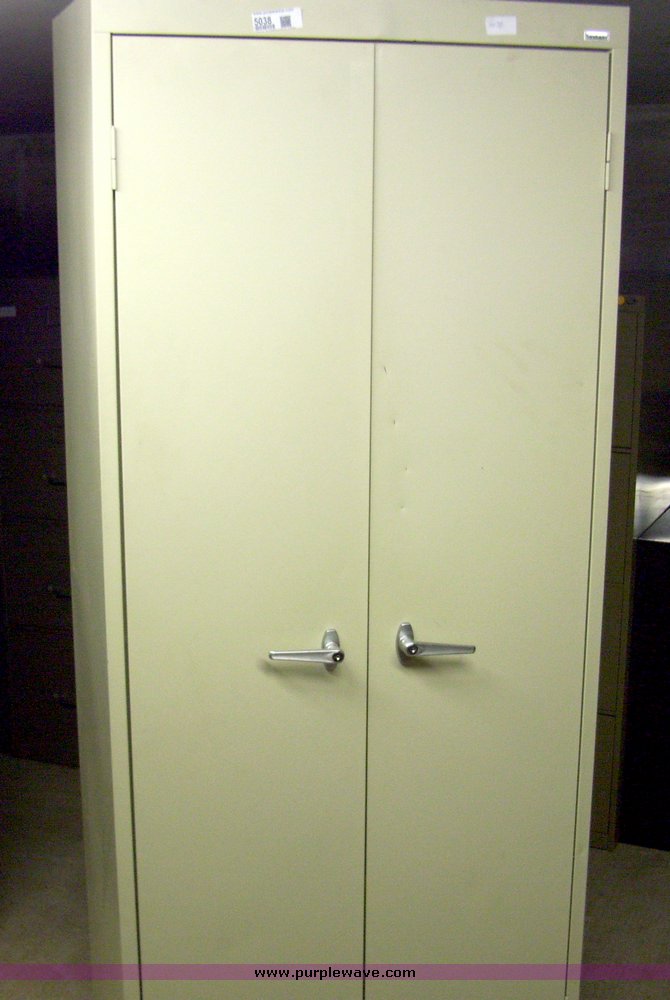 image for item 5038 Assorted filing cabinets and storage units