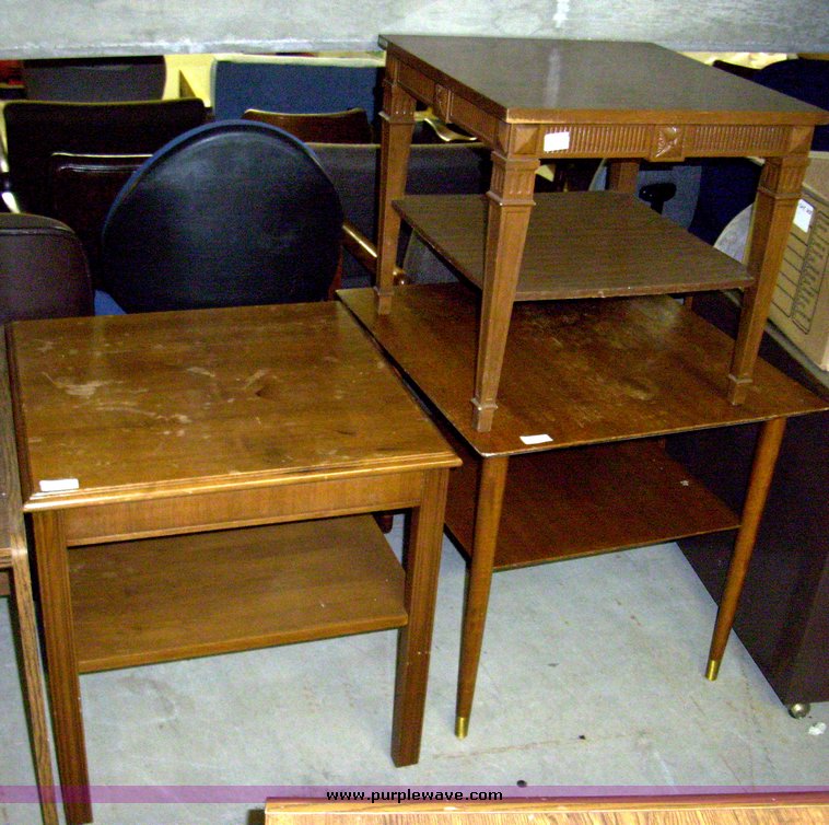image for item 5040 Assorted furniture