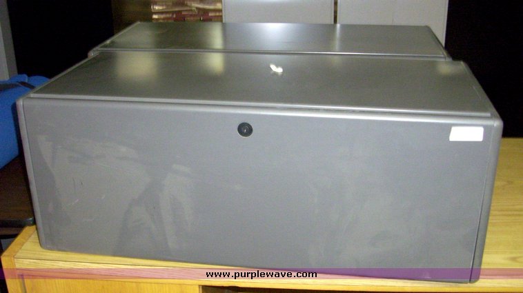 image for item 5042 Assorted office supplies