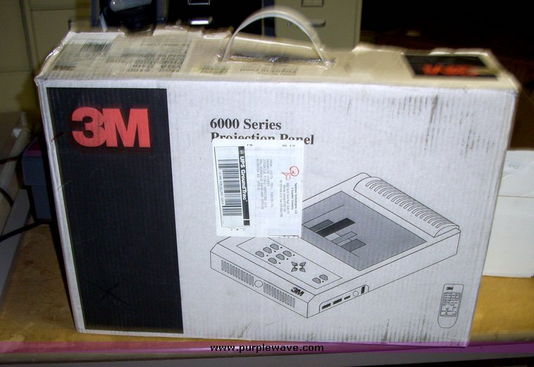 image for item 5042 Assorted office supplies