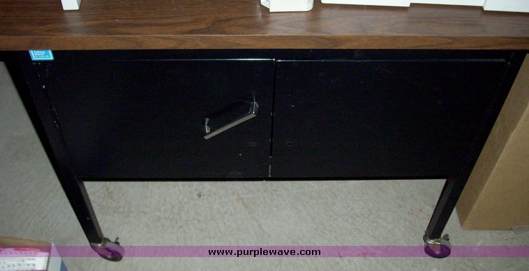 image for item 5050 Assorted office supplies