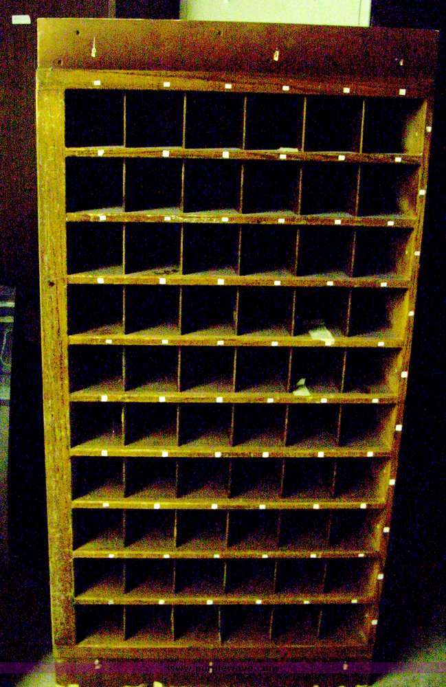 image for item 5052 Assorted office furniture