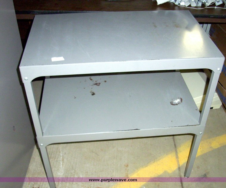 image for item 5060 (6) filing cabinets