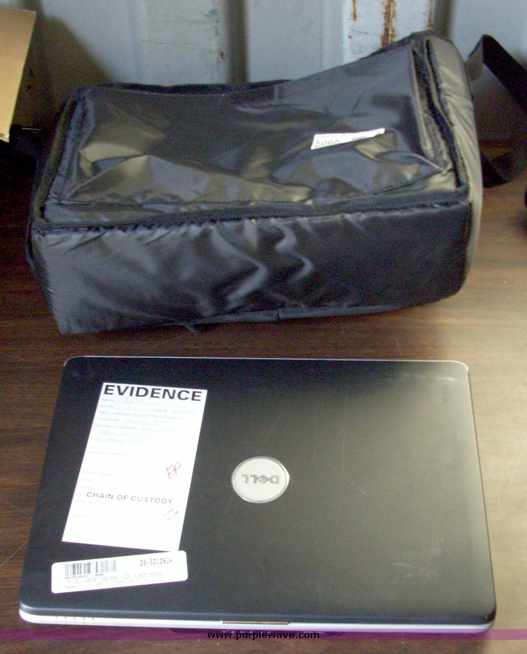 image for item 5065 Dell Inspiron 1525 laptop