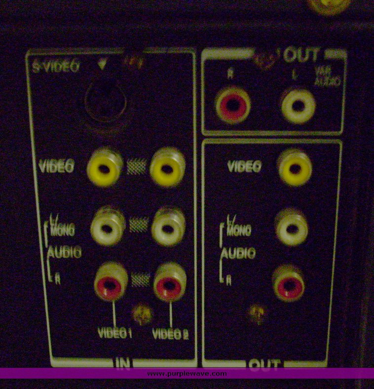 image for item 5095 Toshiba 35" tube television