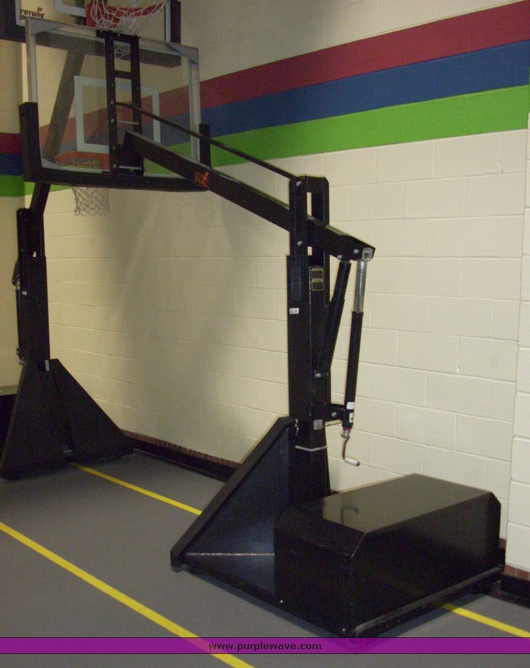 image for item 5103 Pro Future basketball goal