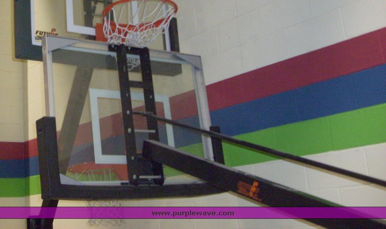 image for item 5104 Pro Future basketball goal