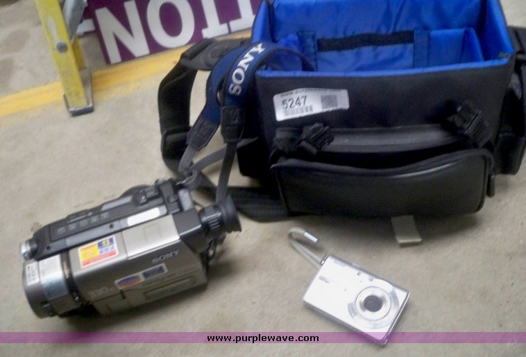 image for item 5247 Two cameras