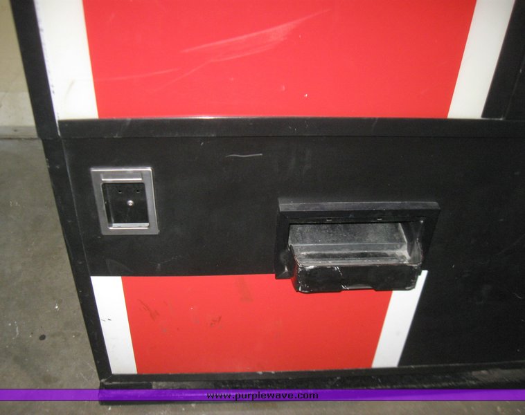 image for item 5305 Pepsi soda machine