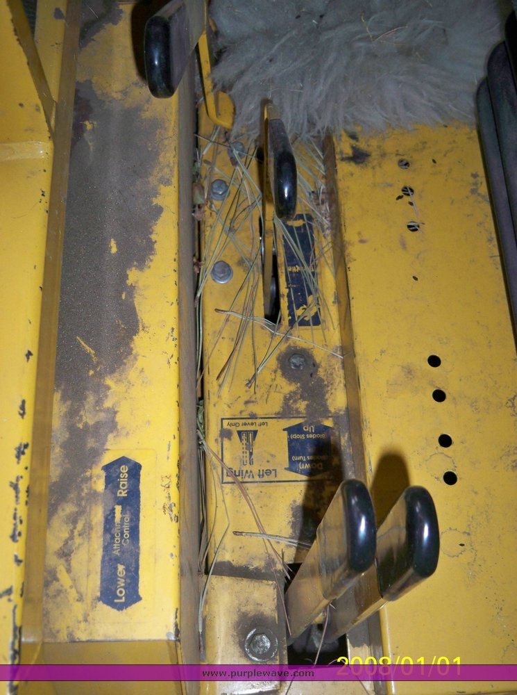 image for item 8085 1994 Hustler Excel 4500 mower