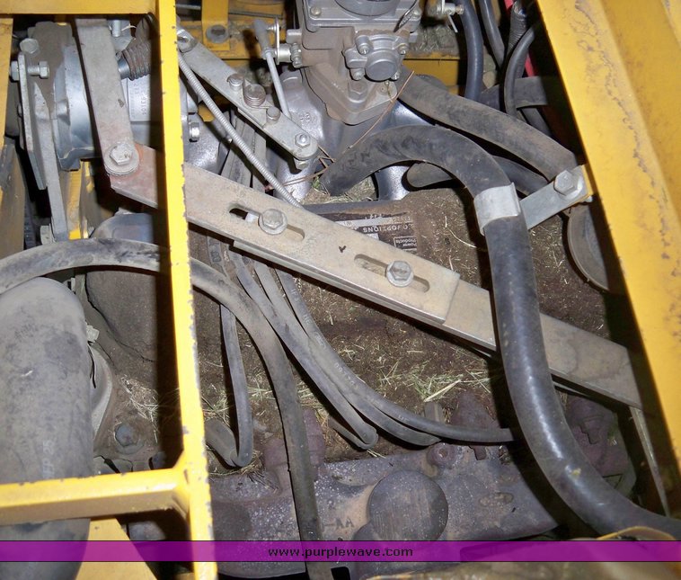 image for item 8085 1994 Hustler Excel 4500 mower