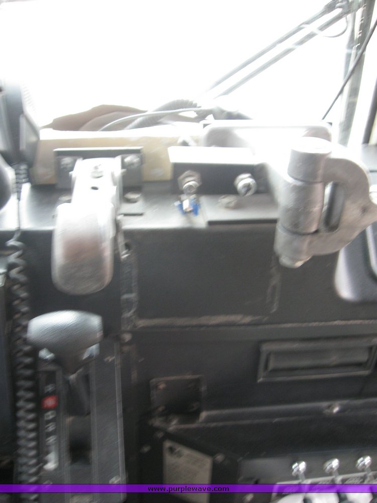 image for item 8442 1990 Thomas 48 passenger school bus