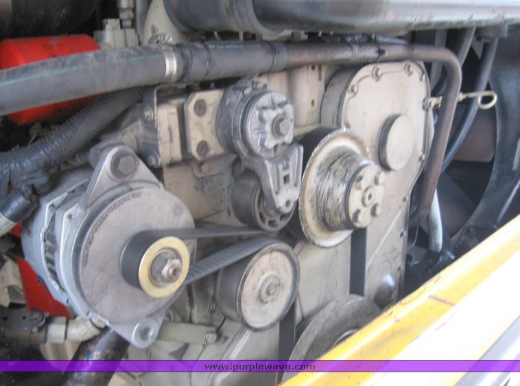 image for item 8442 1990 Thomas 48 passenger school bus