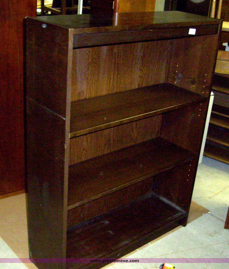 image for item 9047 Assorted office supplies