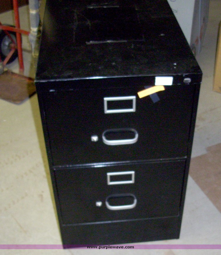 image for item 9047 Assorted office supplies