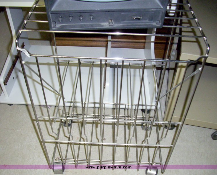 image for item 9048 Assorted office furniture