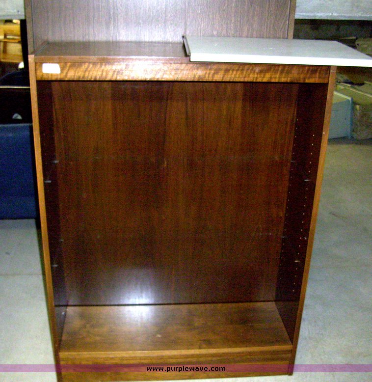 image for item 9048 Assorted office furniture