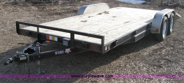 image for item 3161 2004 PJ car hauler trailer