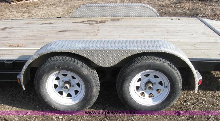 image for item 3161 2004 PJ car hauler trailer