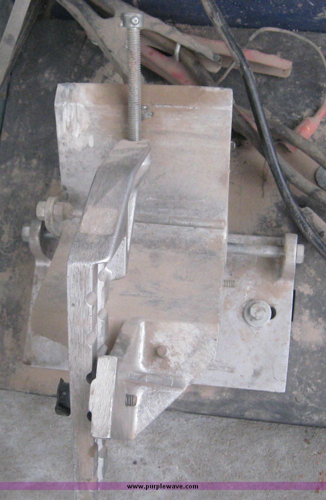 image for item 3863 Rayloc AGTS-3012 generator-alternator-starter tester