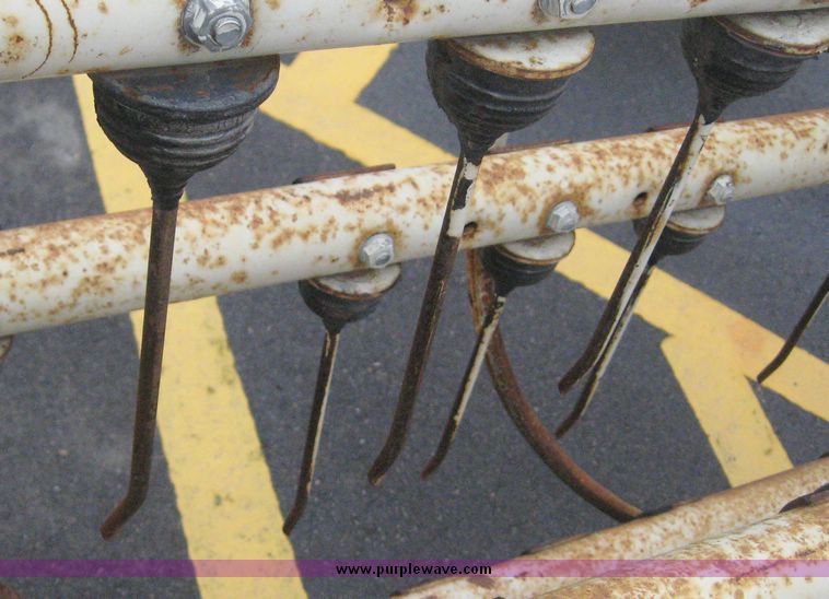 image for item 3866 International 35 single windrow hay rake