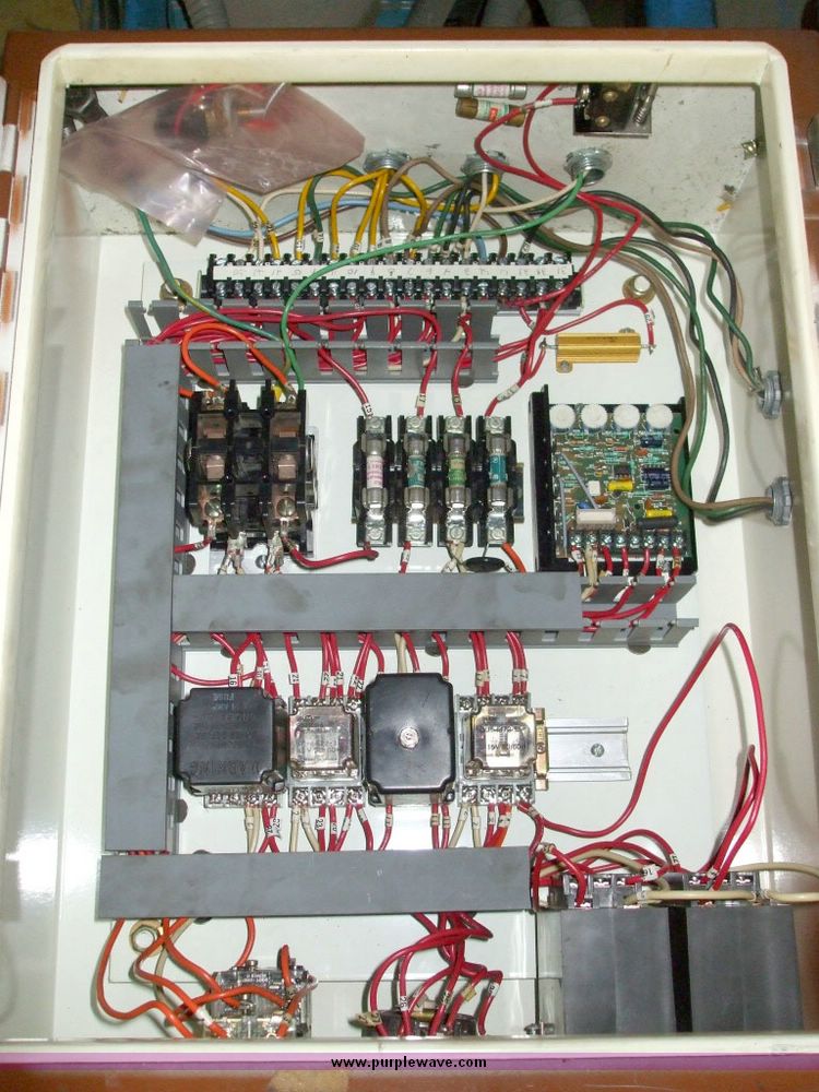 image for item 5331 Acme pallet wrapping machine