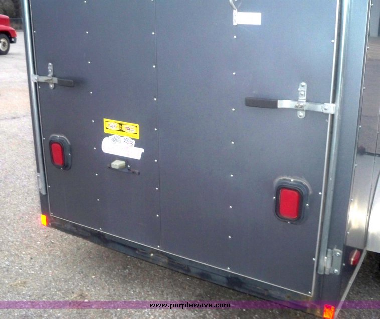 image for item 6009 2004 Cargo Mate 12' enclosed trailer