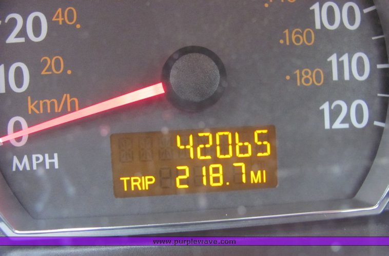 image for item 6011 2007 Saturn Ion