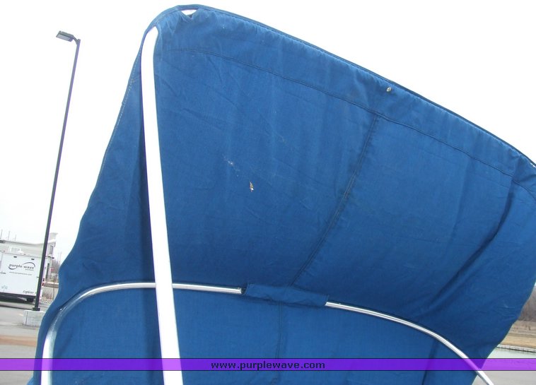 image for item 6626 1993 Carolina V bottom fiberglass boat with trailer