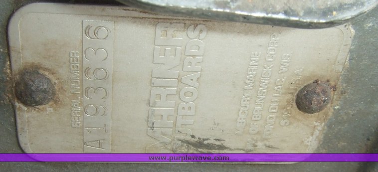 image for item 6626 1993 Carolina V bottom fiberglass boat with trailer