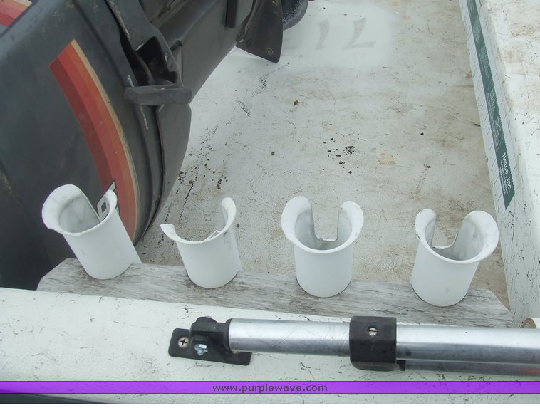 image for item 6626 1993 Carolina V bottom fiberglass boat with trailer