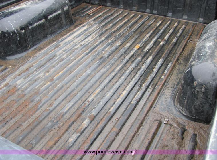 image for item 7052 1997 Nissan Standard/XE