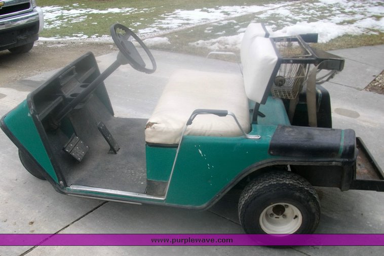 image for item 9001 EZ Go three wheel golf cart